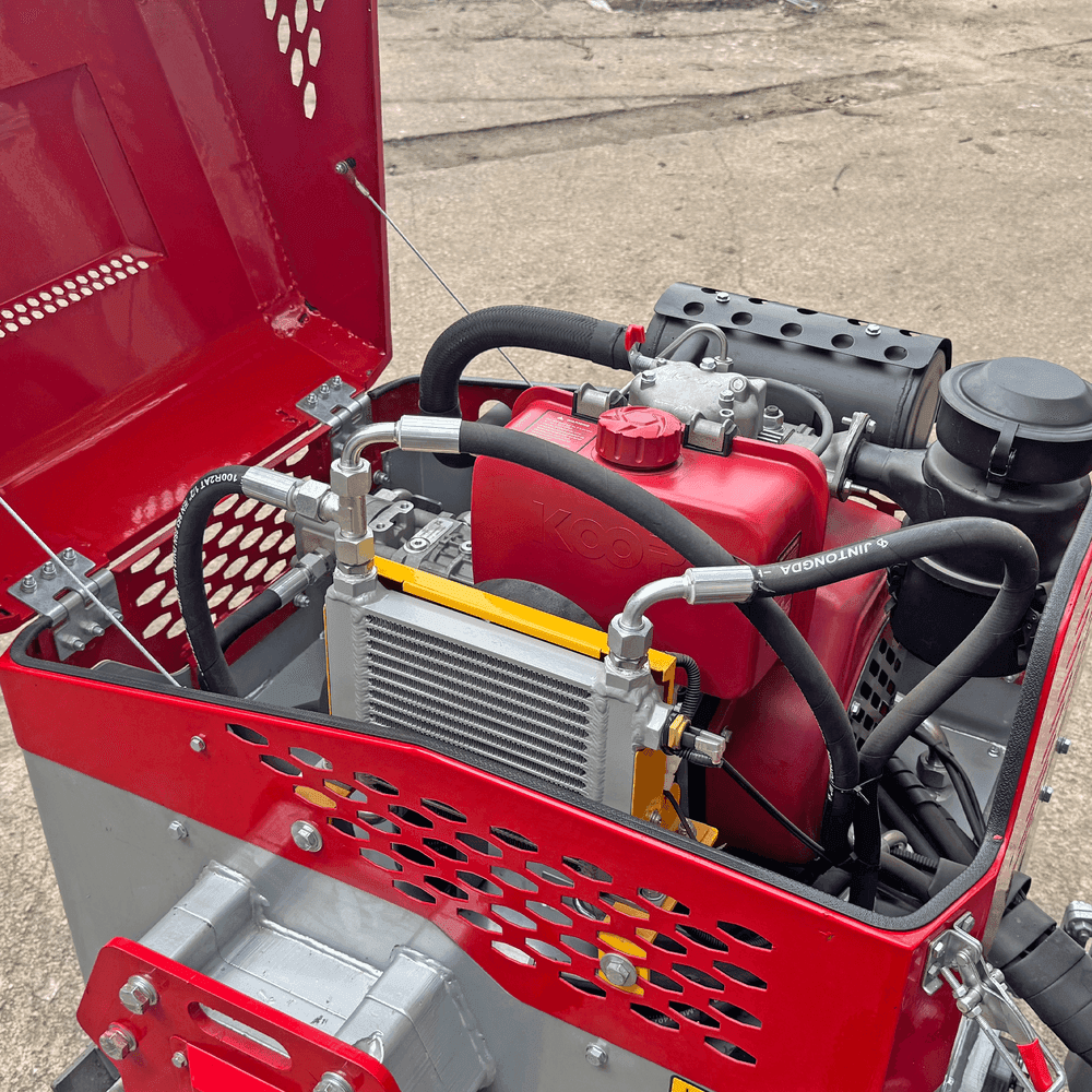 Crytec l CRR1500 l Ride On Diesel 1.5 Tonne Twin Roller l Engine l 11HP l 1.5 Tonne Hydraulic Tandem