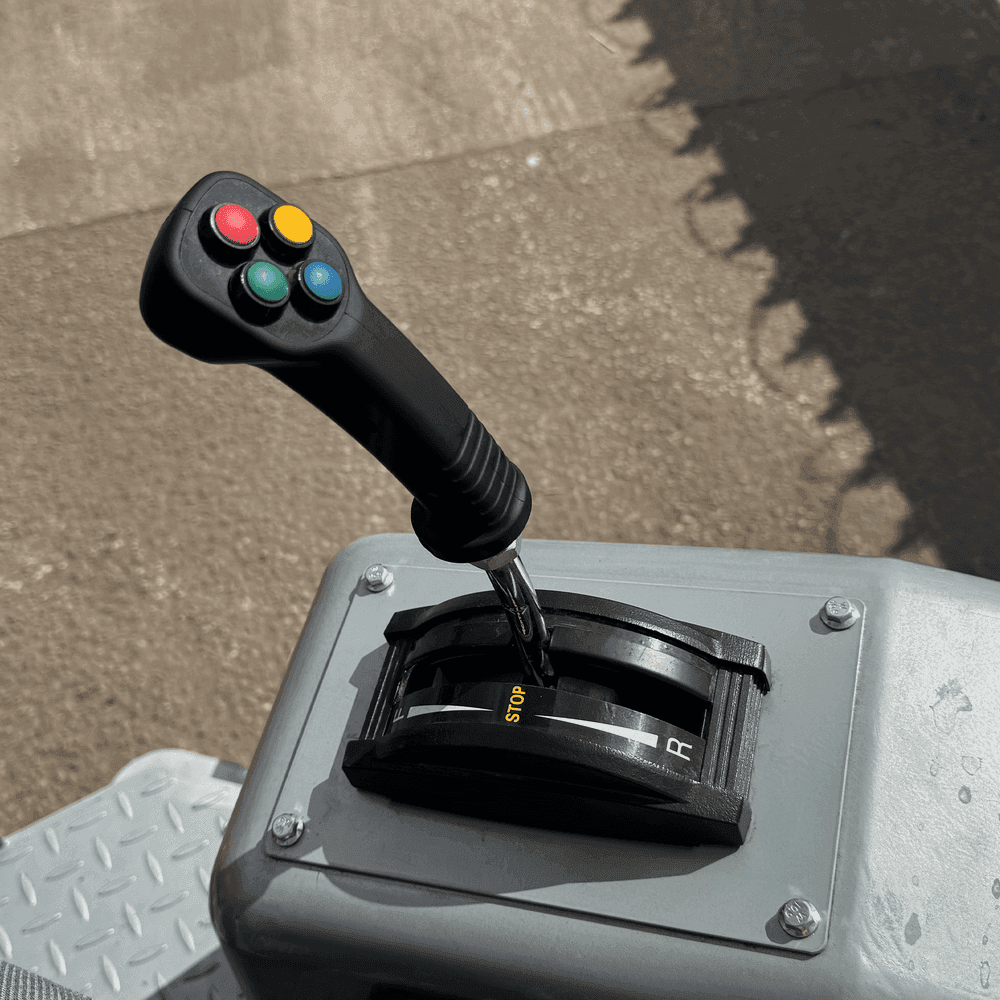 Crytec | 3 Tonne | Swivel Tip Site Dumper | Kubota Engine | CRD300-K