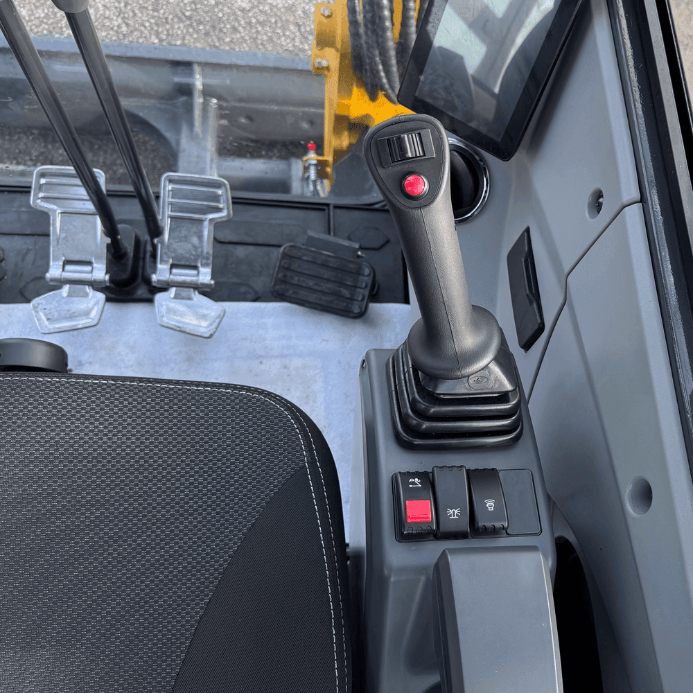 Shantui SE36SR Mini Excavator | Yanmar Engine Euro Stage 5 | 3800kg | 3 Cylinder
