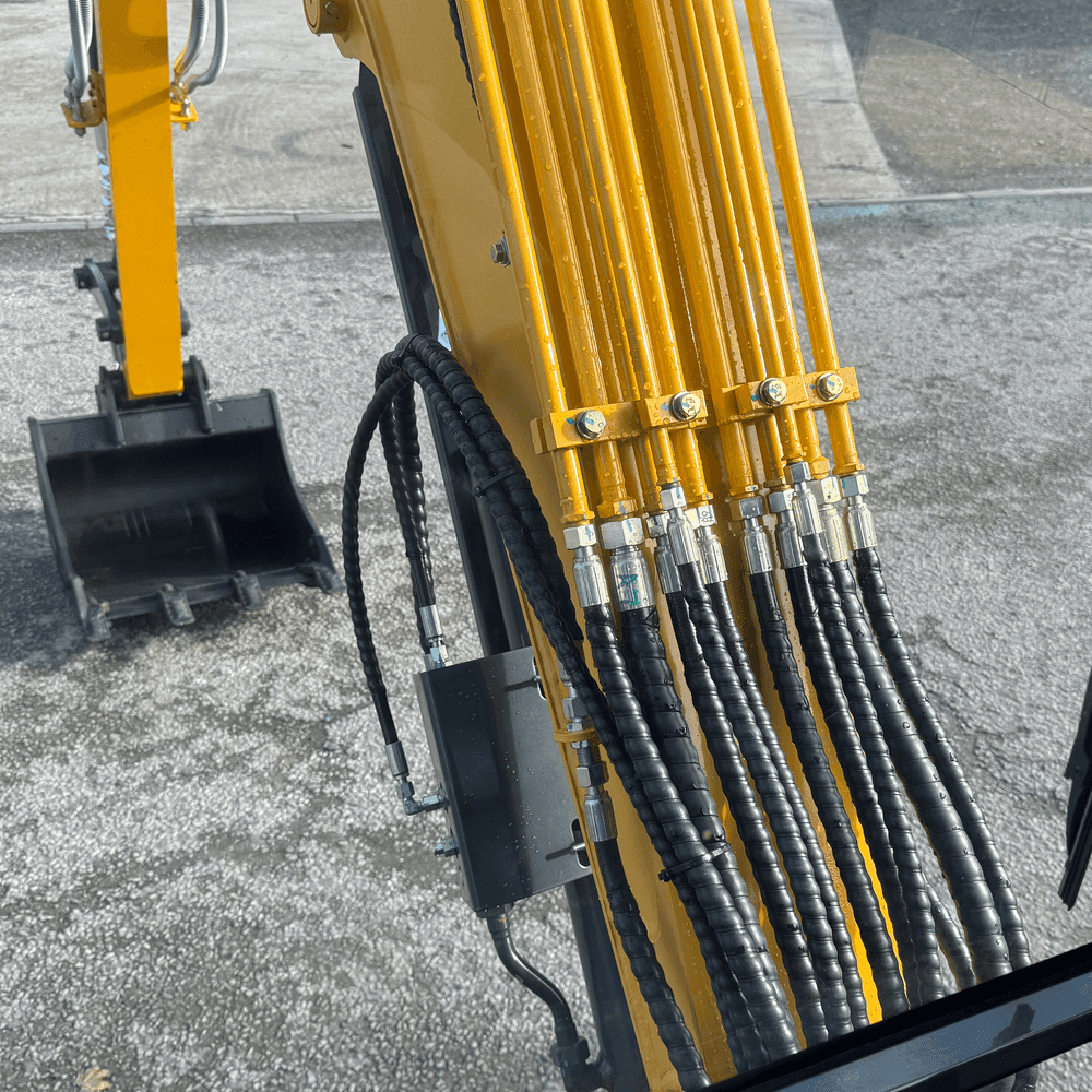Shantui SE36SR Mini Excavator | Yanmar Engine Euro Stage 5 | 3800kg | 3 Cylinder
